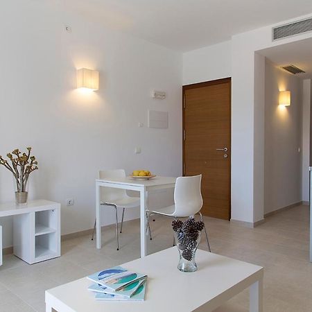 Apartamentos Proa - Emar Hotels Only Adults Es Pujols Εξωτερικό φωτογραφία