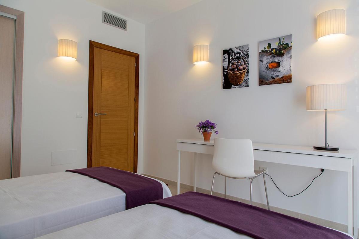 Apartamentos Proa - Emar Hotels Only Adults Es Pujols Εξωτερικό φωτογραφία