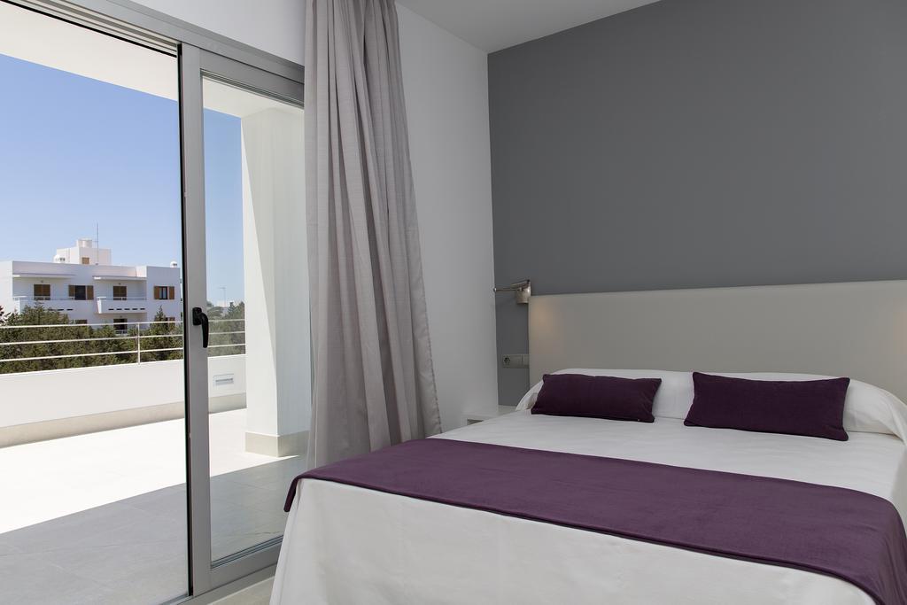 Apartamentos Proa - Emar Hotels Only Adults Es Pujols Δωμάτιο φωτογραφία