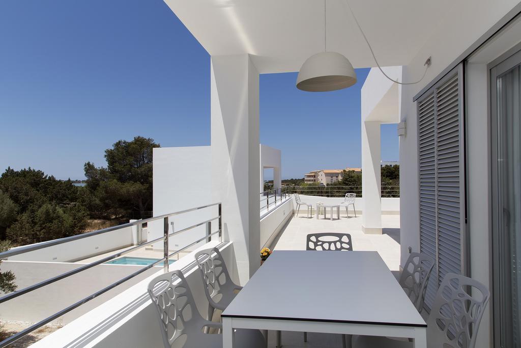 Apartamentos Proa - Emar Hotels Only Adults Es Pujols Δωμάτιο φωτογραφία